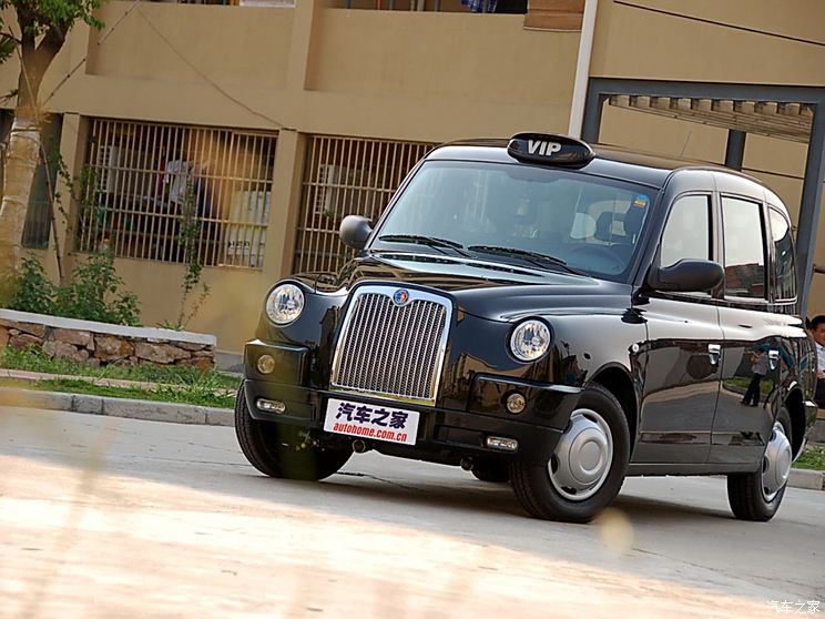 Geely Yinglun Geely Automobile Yinglun TX42009 2.5T automatic standard.